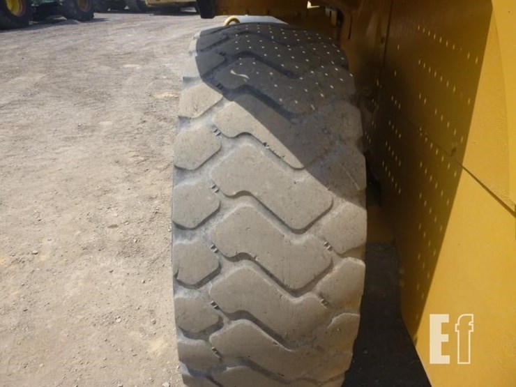 2012-caterpillar-930k-image-24