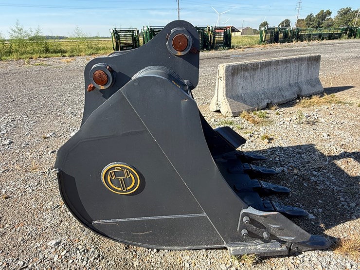 deere-200-image-3