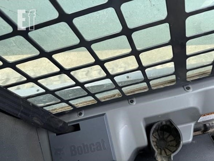 2019-bobcat-t770-image-91