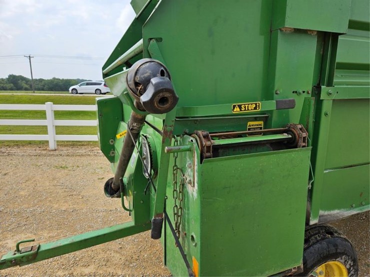 john-deere-714a-image-13