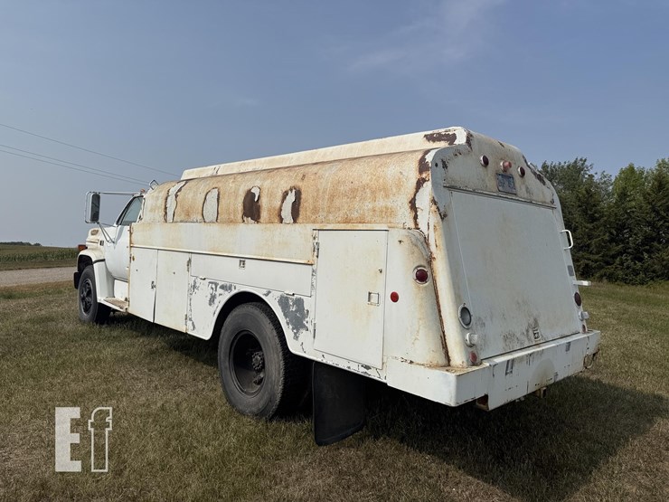 1981-gmc-7000-image-3