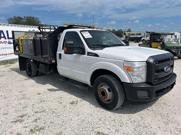 2015-ford-f350-image-2