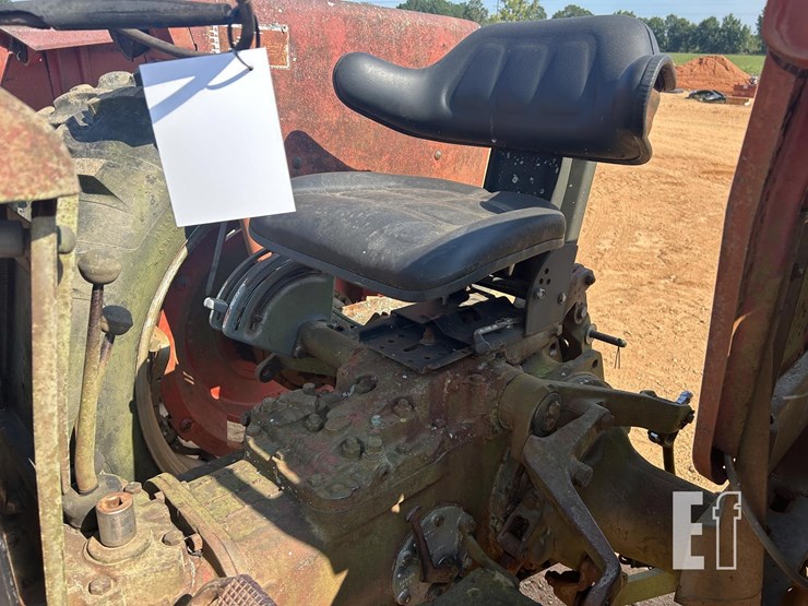 massey-ferguson-150-image-7