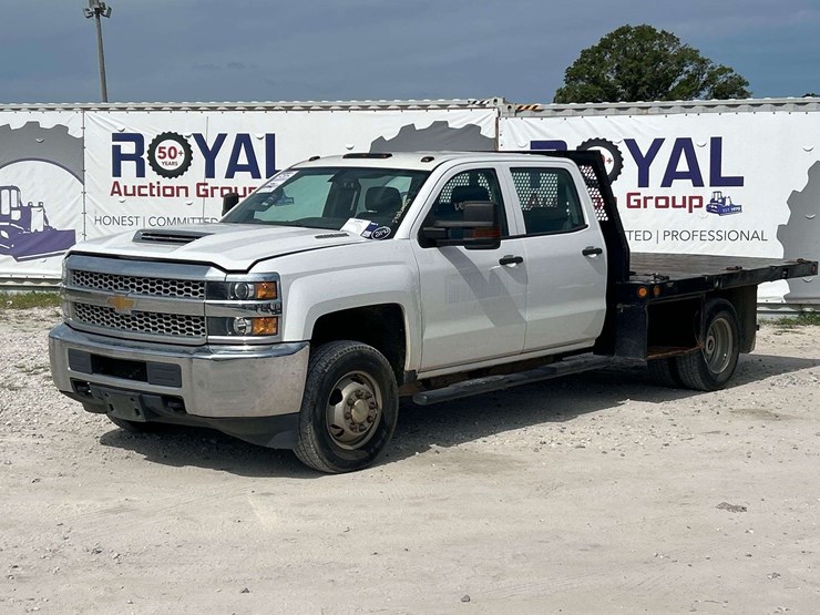 2019-chevrolet-silverado-3500hd-image-1