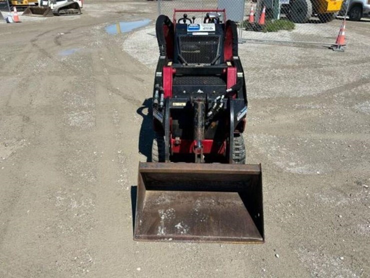 2019-toro-dingo-tx1000-ride-on-multi-terrain-40569-image-2