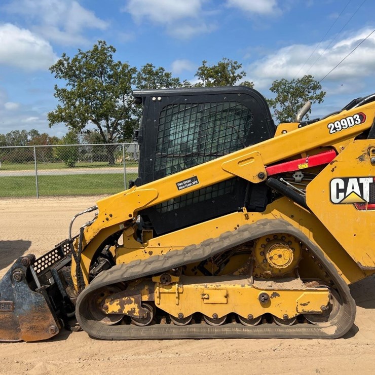 CATERPILLAR 299D3