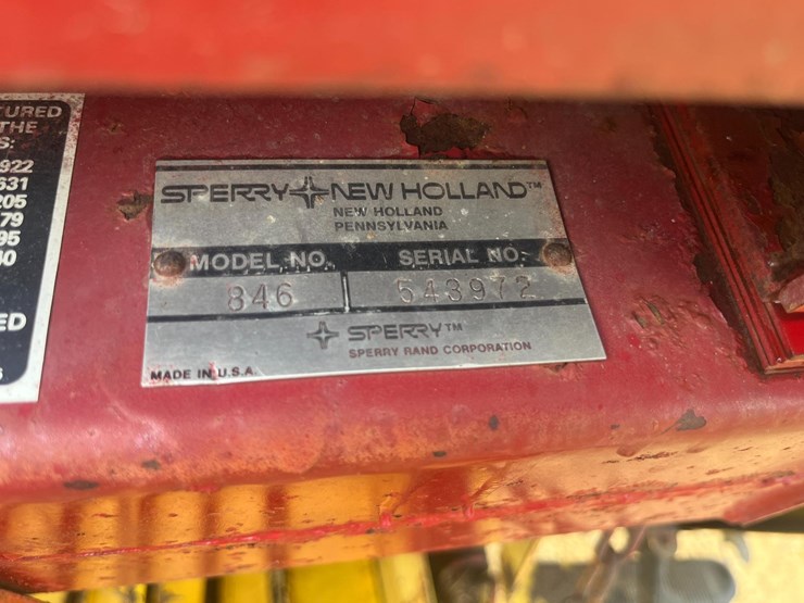 new-holland-846-image-4