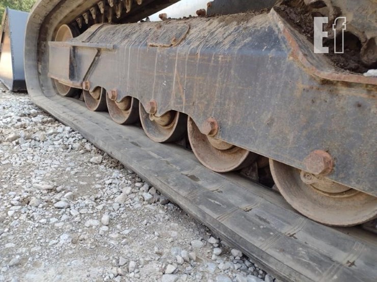 2016-bobcat-t770-image-26