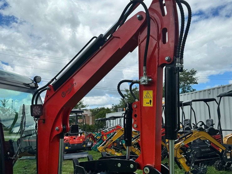 2025-cfg-industrial-qnt50r-mini-excavator-...-unused-image-7