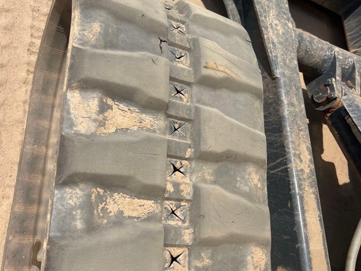2021-deere-60g-image-32