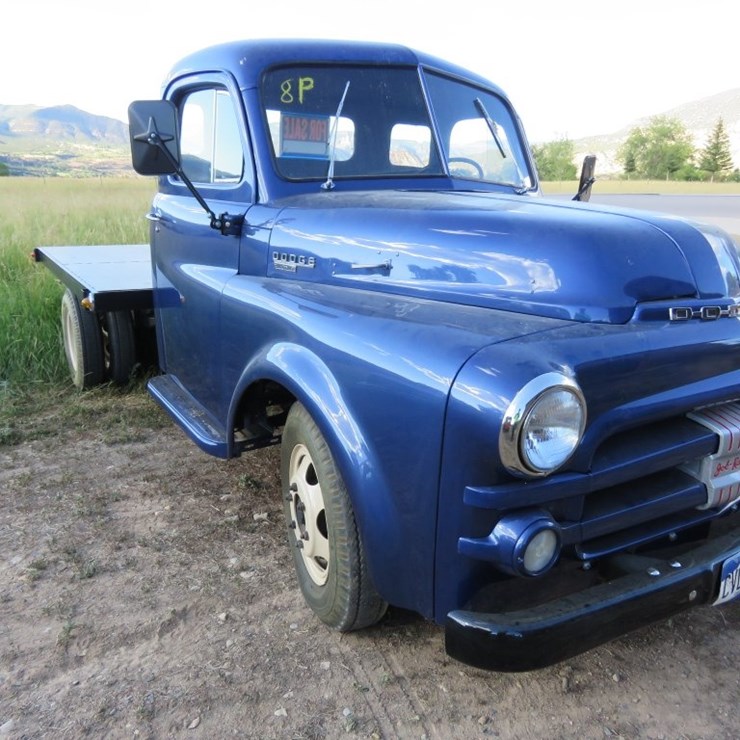 1952 Dodge B-3-D-126 Flatbed Pickup