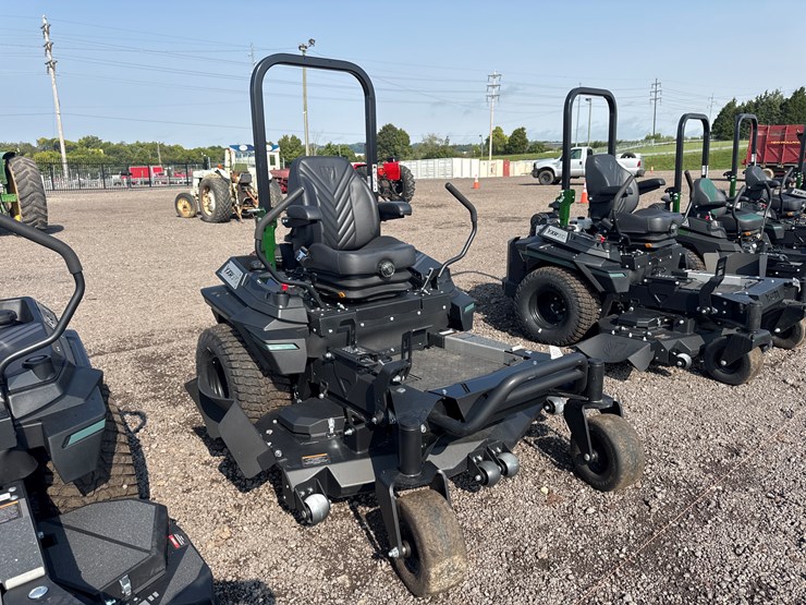 #37-•-yakta-yxr910-zero-turn-lawn-mower-image-1