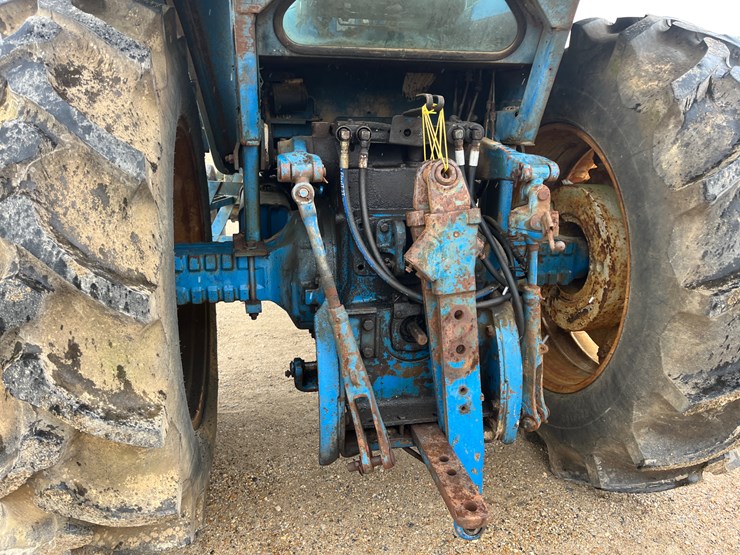 ford-tractor-image-14