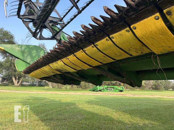 2011-john-deere-635f-image-4