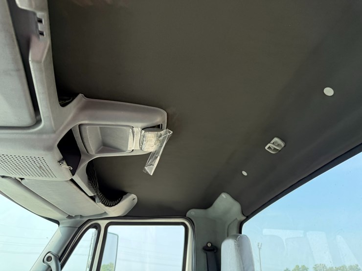 2006-international-durastar-4400-image-87