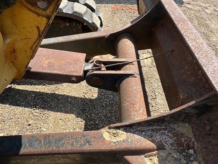 2012-caterpillar-305e-cr-image-43