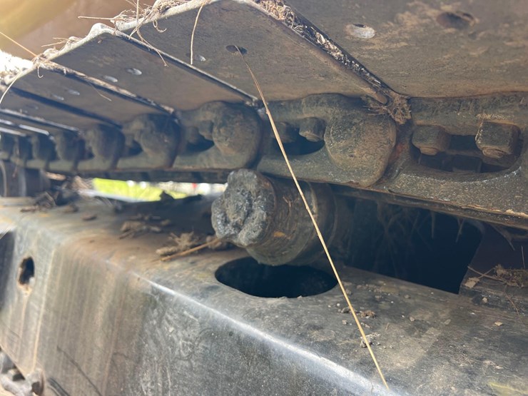 2021-caterpillar-305-image-9