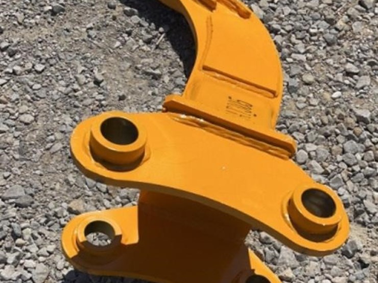 caterpillar-305-image-2