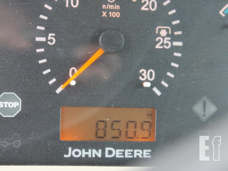 2013-john-deere-4720-image-8