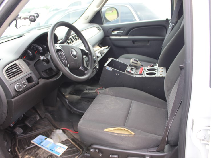 2012-chevrolet-tahoe-image-5