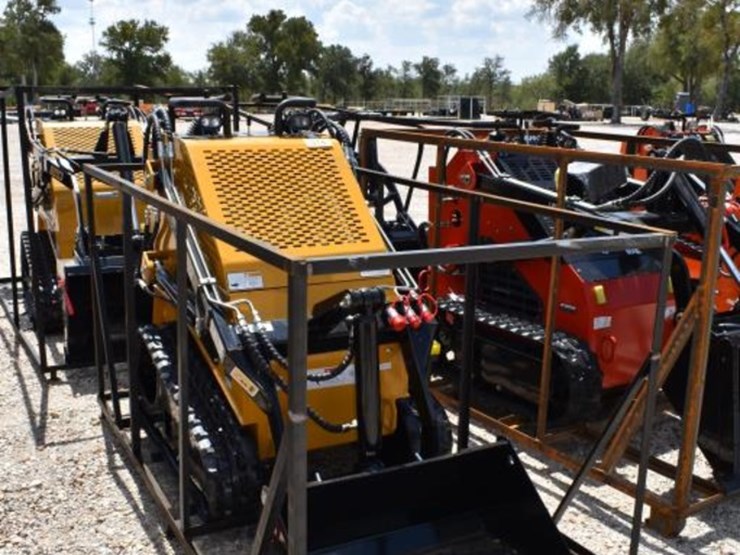mx-crt23-mini-skid-steer-(serial-#-mxcrt232025j00083)-(k)-image-2