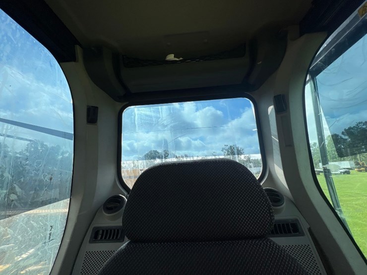 2019-caterpillar-336-image-41