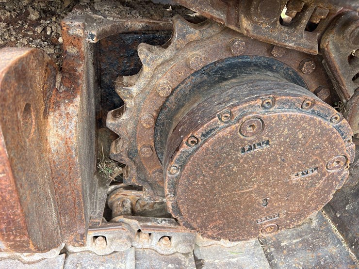 deere-160c-lc-image-10