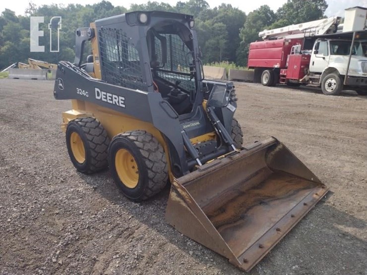 2020-deere-324g-image-26