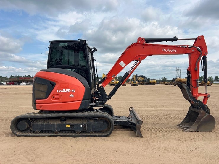kubota-u48-5-image-5