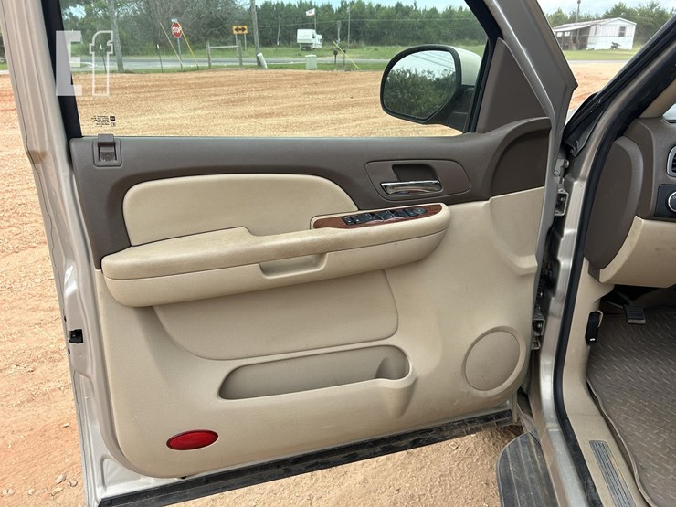 2007-gmc-yukon-image-8