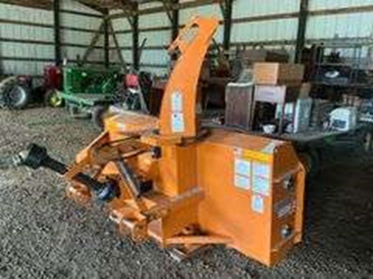 woods-ss96-2-snow-blower,-8',-1000-pto,-3-pt.,-dual-auger,-hyd.-chute,-manual-spout-image-2