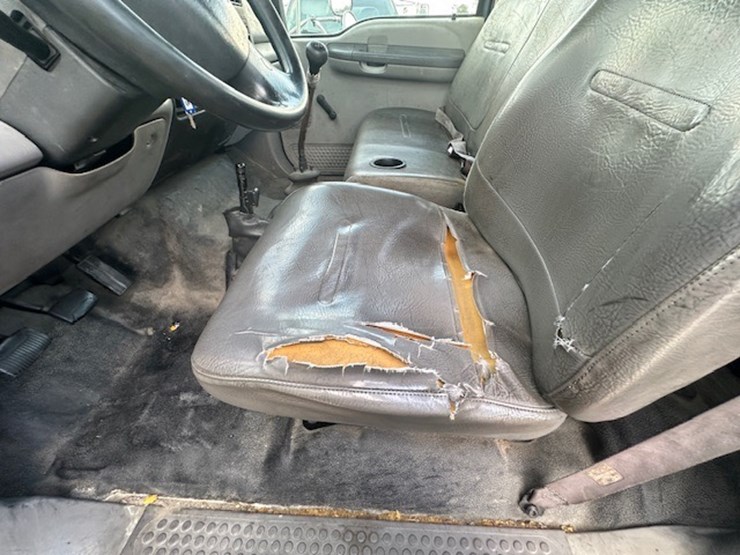 2000-ford-f650-image-36