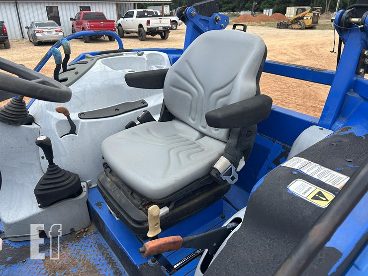 2014-new-holland-ts6.110-image-11