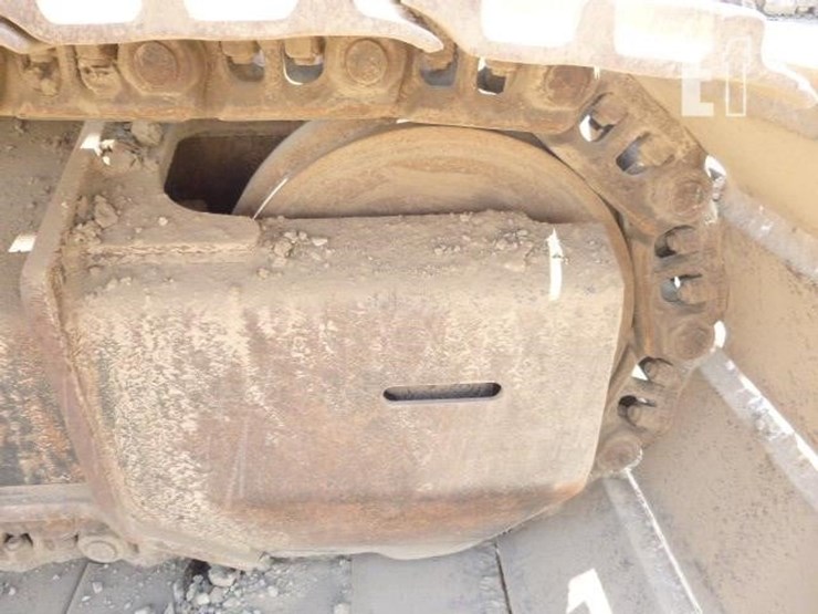 2017-deere-210g-lc-image-29