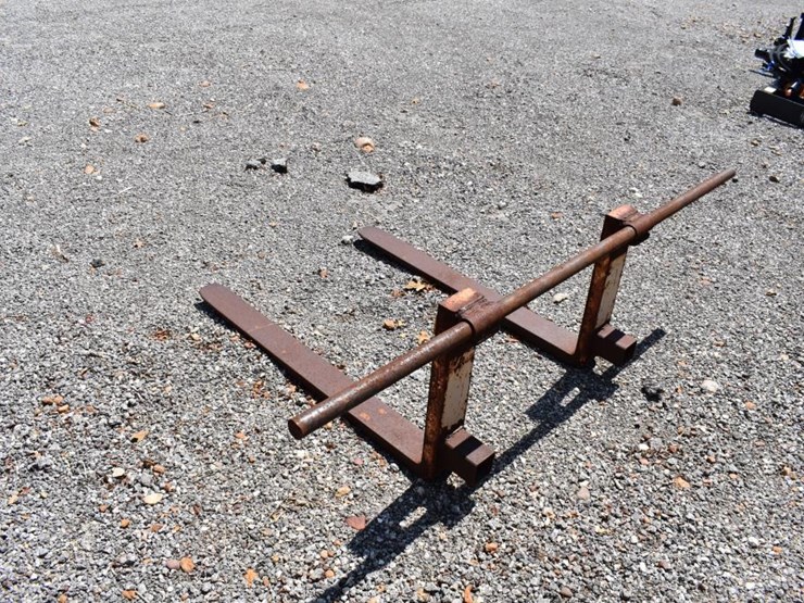 bucket-pallet-forks-image-2
