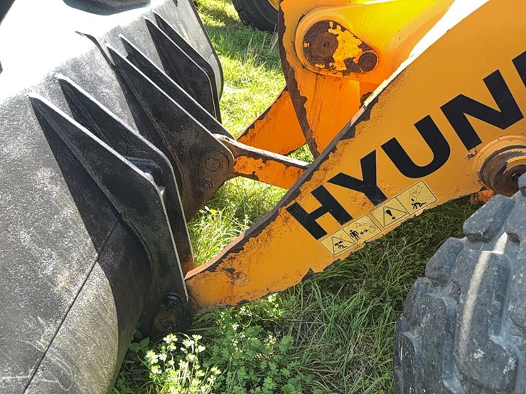 2015-hyundai-hl730-9a-image-12