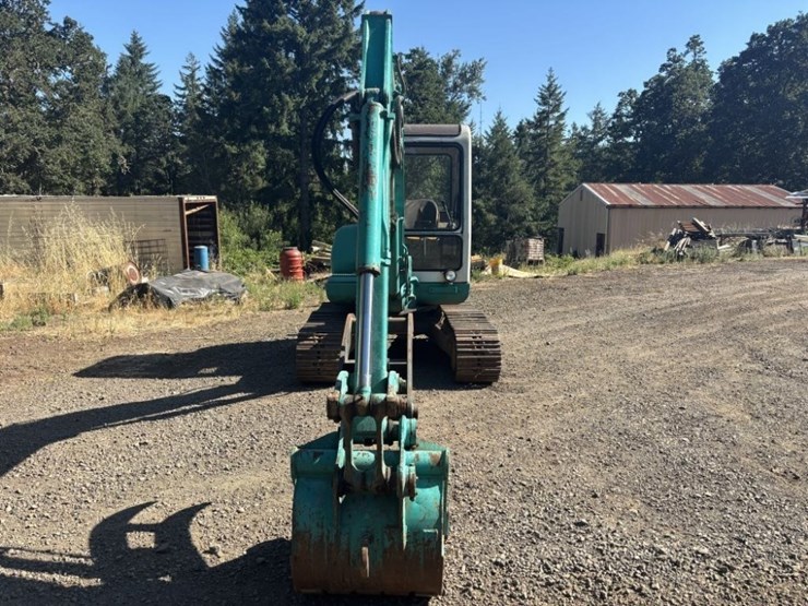 komatsu-pc45-image-8