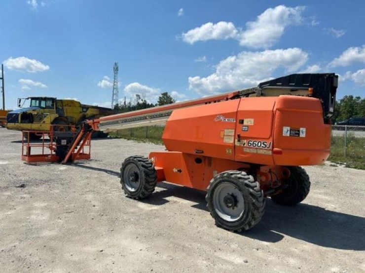 2013-jlg-660sj-image-5