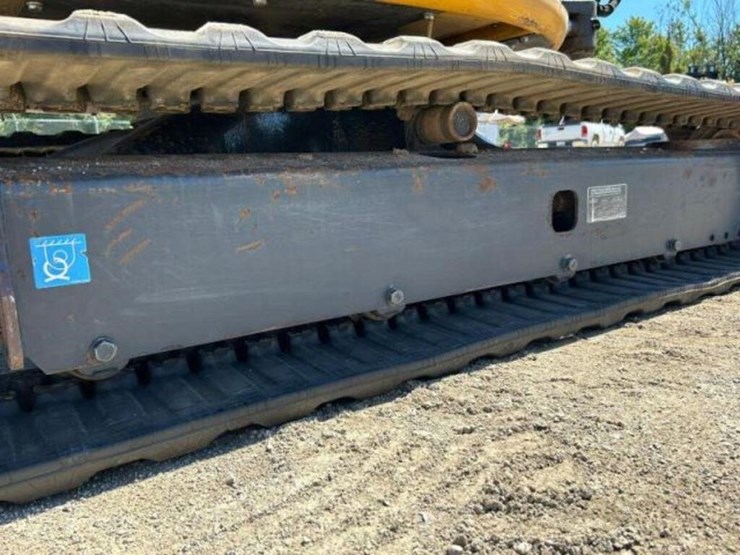 2023-deere-50g-image-60