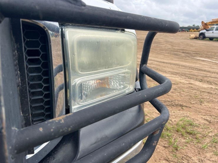 2006-ford-f450-xlt-image-11