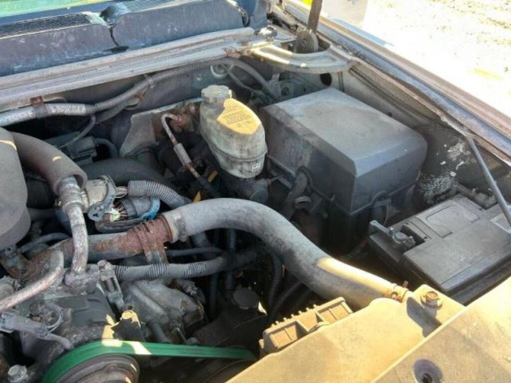 2008-chevrolet-silverado-3500hd-image-22