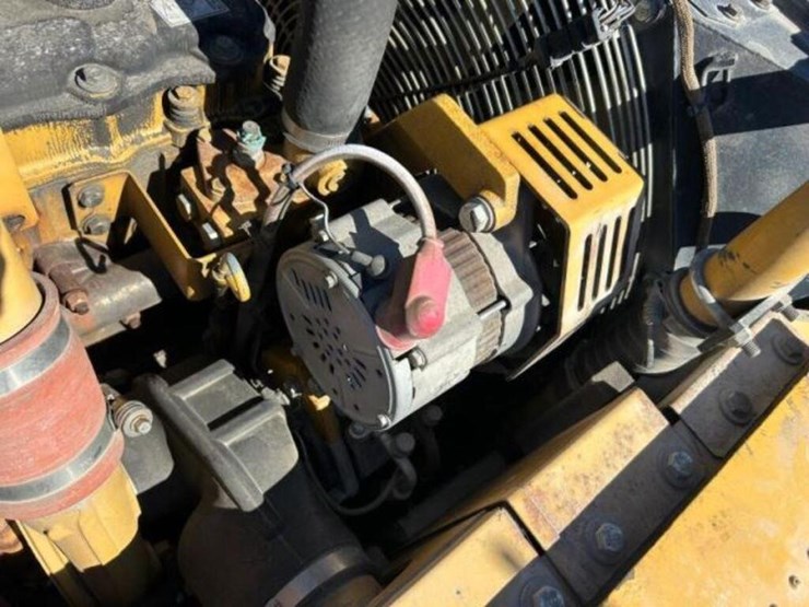 2010-caterpillar-324dl-image-41