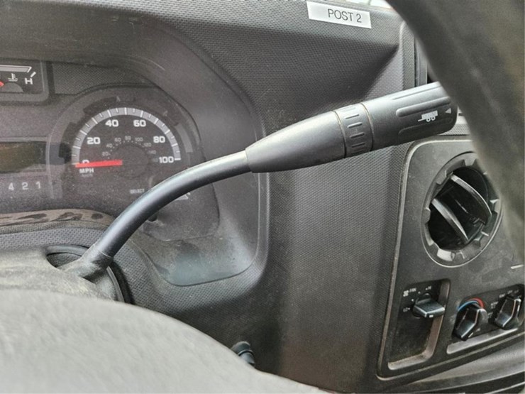 2018-ford-e450-image-27