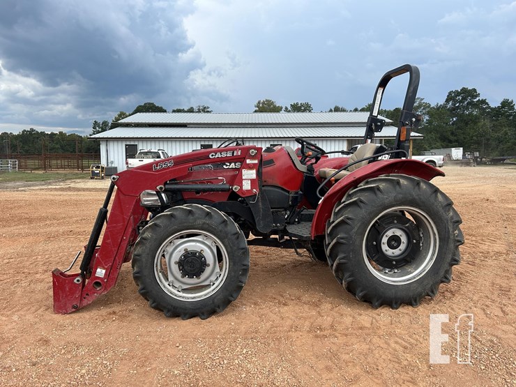 case-ih-farmall-70a-image-2