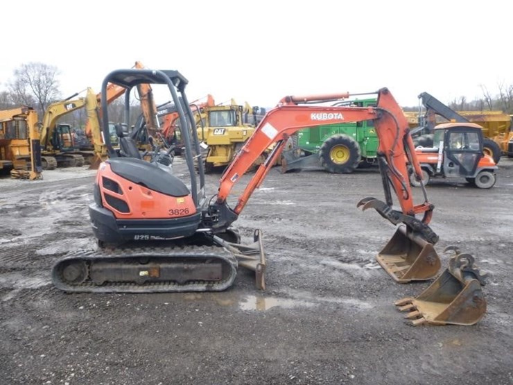2016-kubota-u25-image-3
