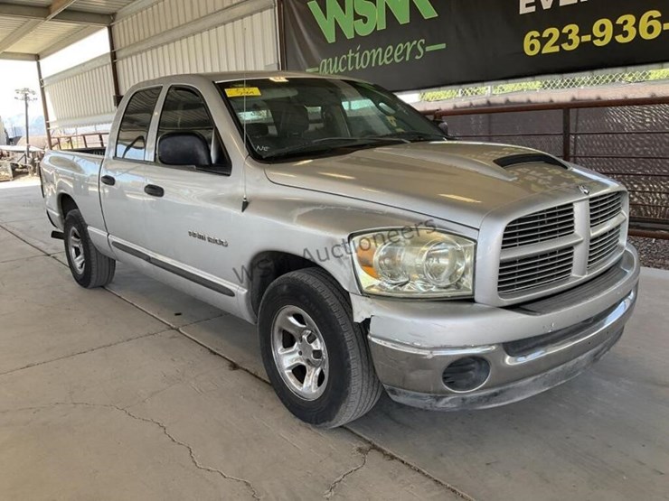2006-dodge-ram-1500-image-2