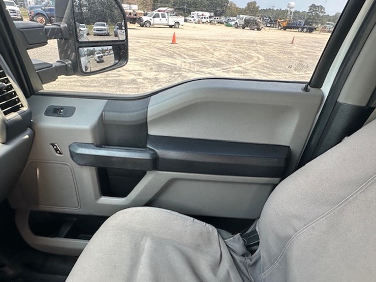 ford-f350-image-47