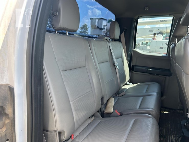 2019-ford-f150-image-26