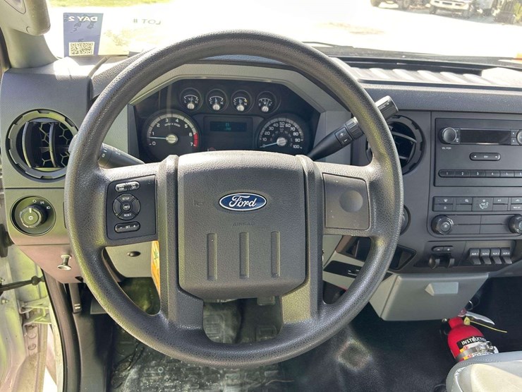 2012-ford-f350-image-11