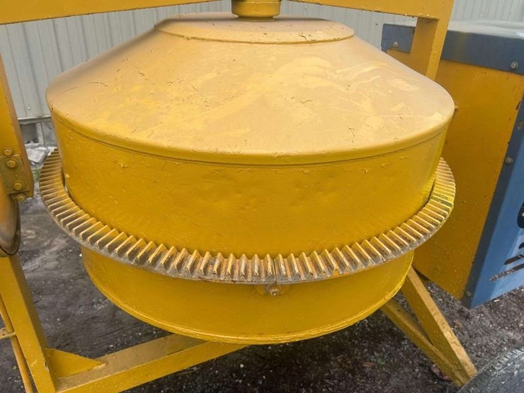2022-mgt-cm11cuft-s/a-towable-concrete-mixer-image-10